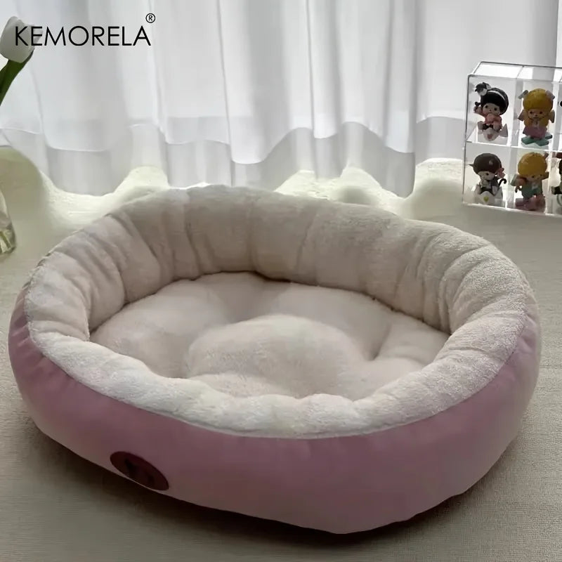 Cozy Oval Cat Bed — Plush Warm All Seasons