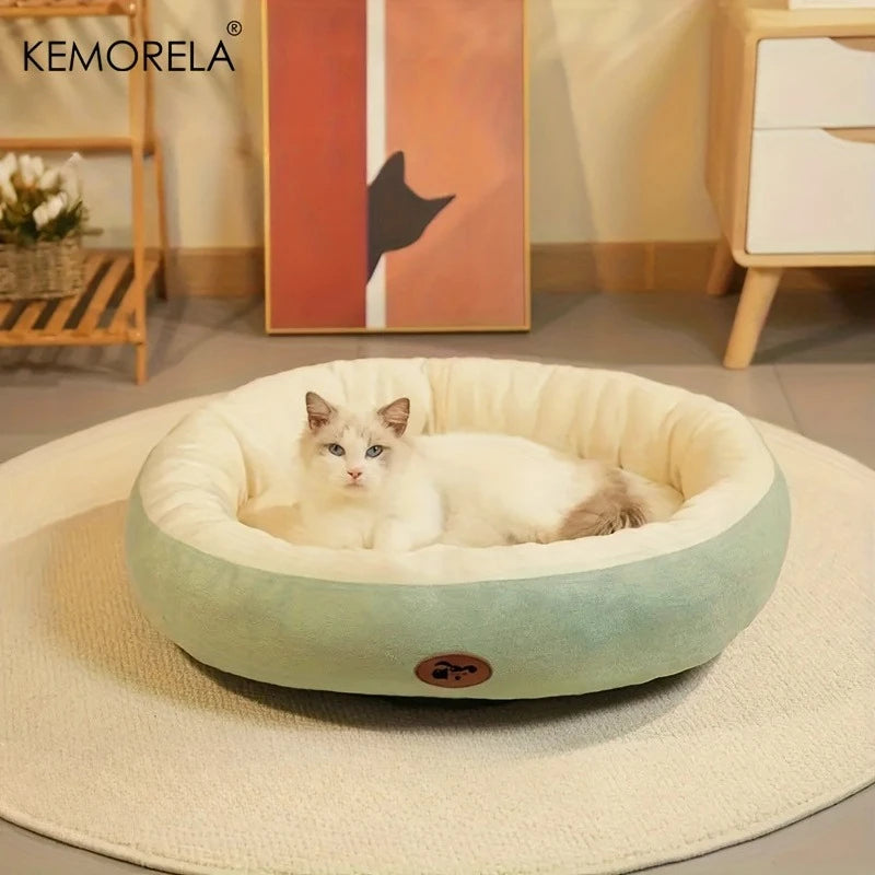 Cozy Oval Cat Bed — Plush Warm All Seasons