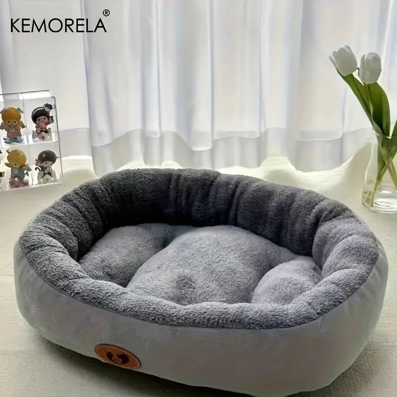 Cozy Oval Cat Bed — Plush Warm All Seasons